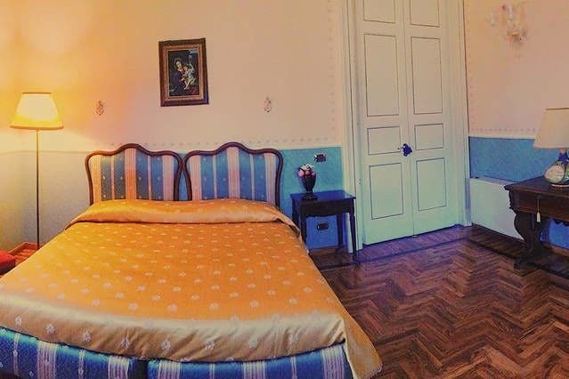 Villa Jacona Калтаджироне Екстериор снимка