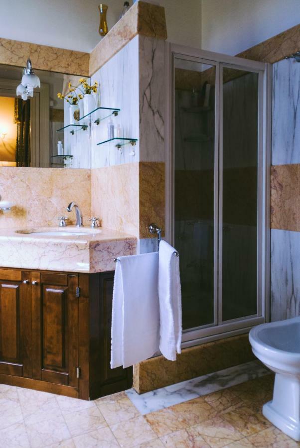 Villa Jacona Калтаджироне Екстериор снимка